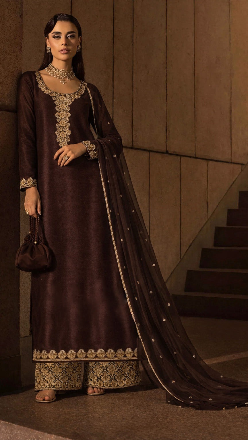ILARA Armira chocolate embroidered three-piece set, front view